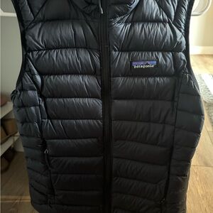 Patagonia Black Puffer Vest